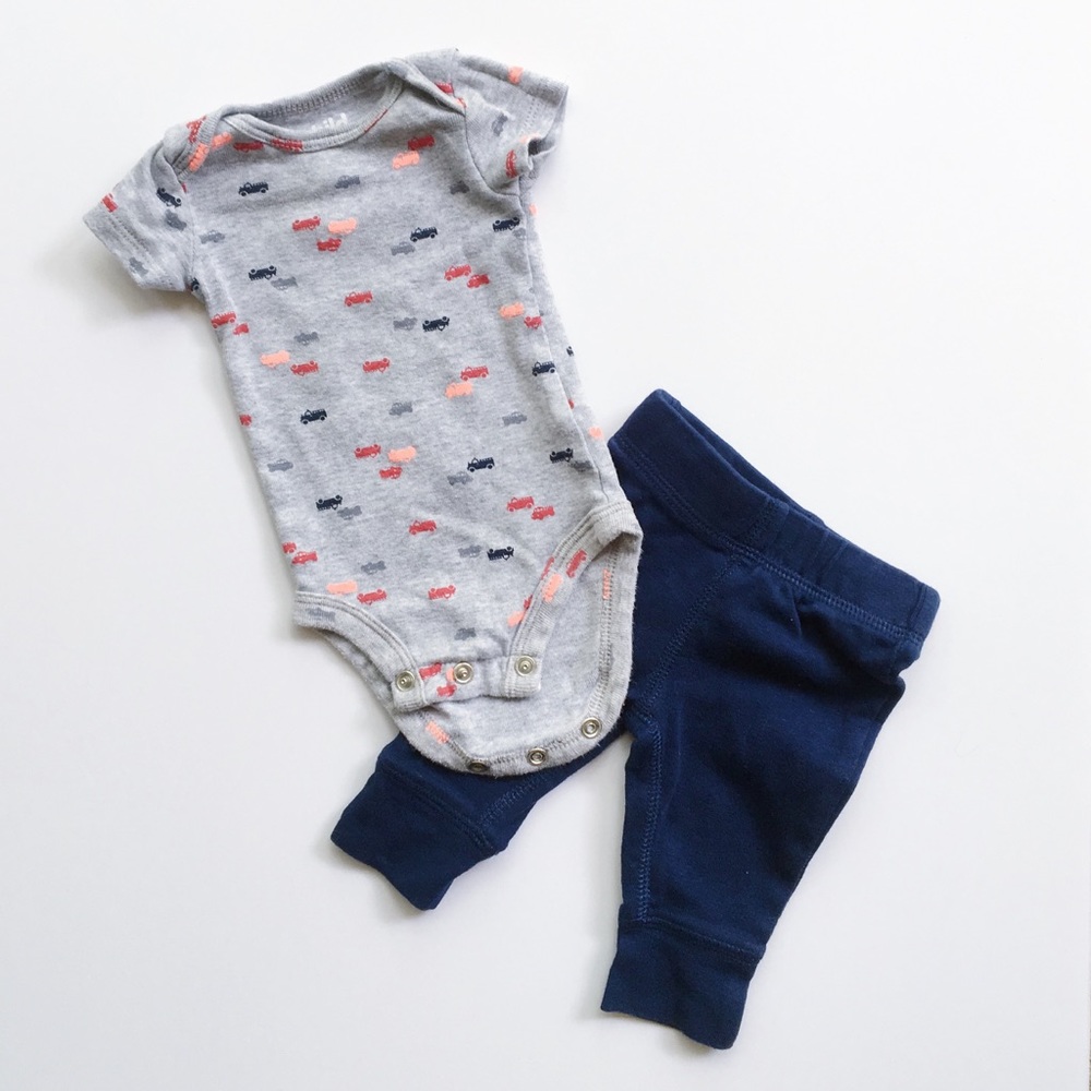 NEWBORN OUTFIT Carter's Firetruck Onesie & Pants